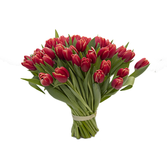 Букет красных тюльпанов