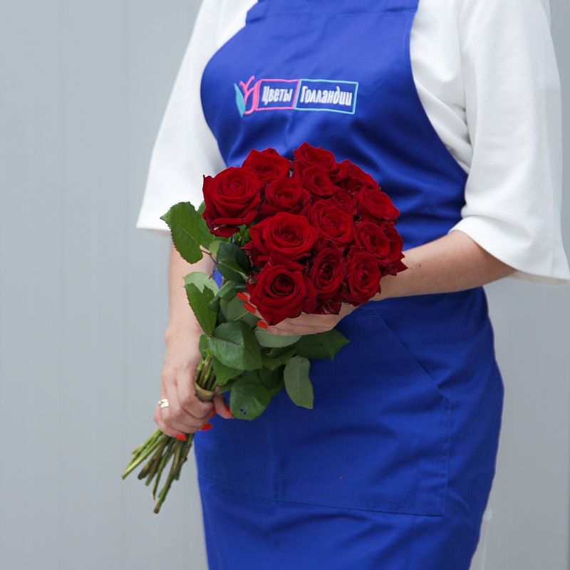 Роза Ред Наоми фото